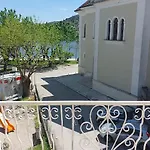 Amari-zaton Zaton (Sibenik-Knin)