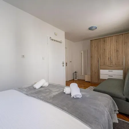 Amari-zaton Zaton (Sibenik-Knin)