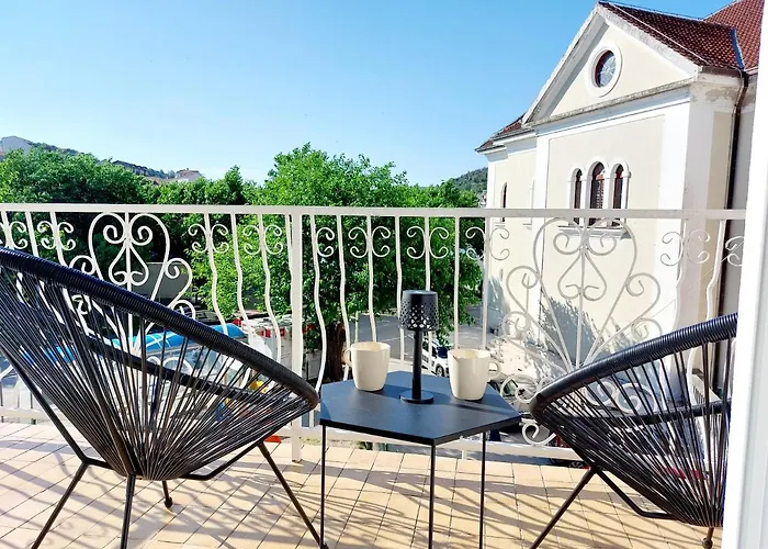 Amari-zaton דירה *