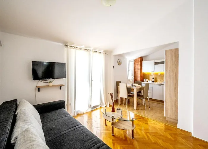 Amari-zaton Zaton (Sibenik-Knin)